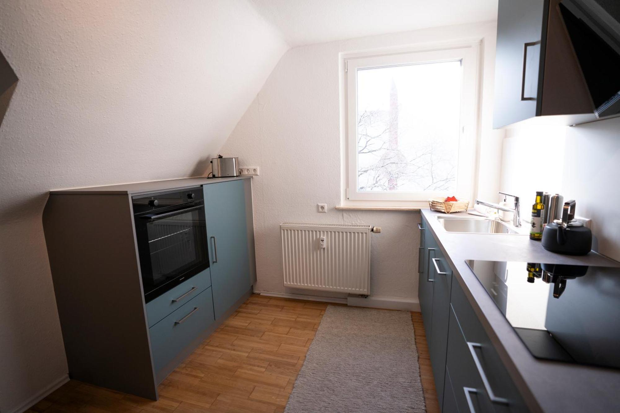 Meerjungfrau - W14, Zentral In Bahnhofsnaehe, Kueche Ulm